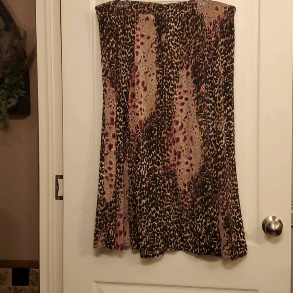 RQT skirt sz 1X